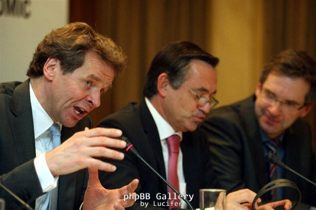 troika9